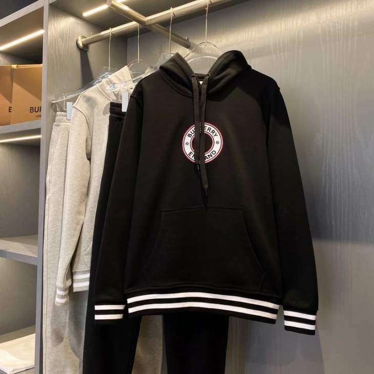 Picture of Burberry Sweater Suits _SKUBurberryS-2XLaztx8706870537837